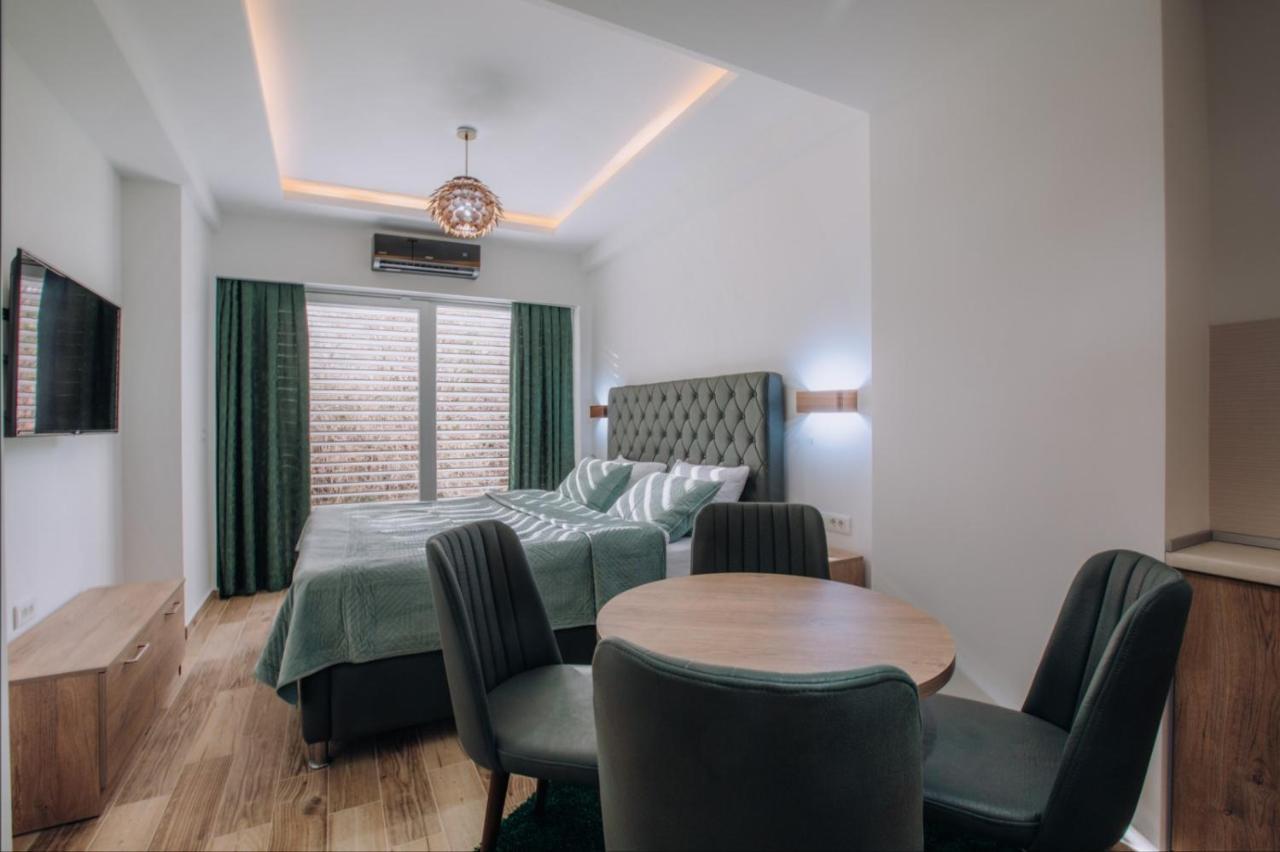 White Blue Ohrid - Luxury Apt, City Center, Private Parking, Balcony, Near Ohrid Lake Dış mekan fotoğraf