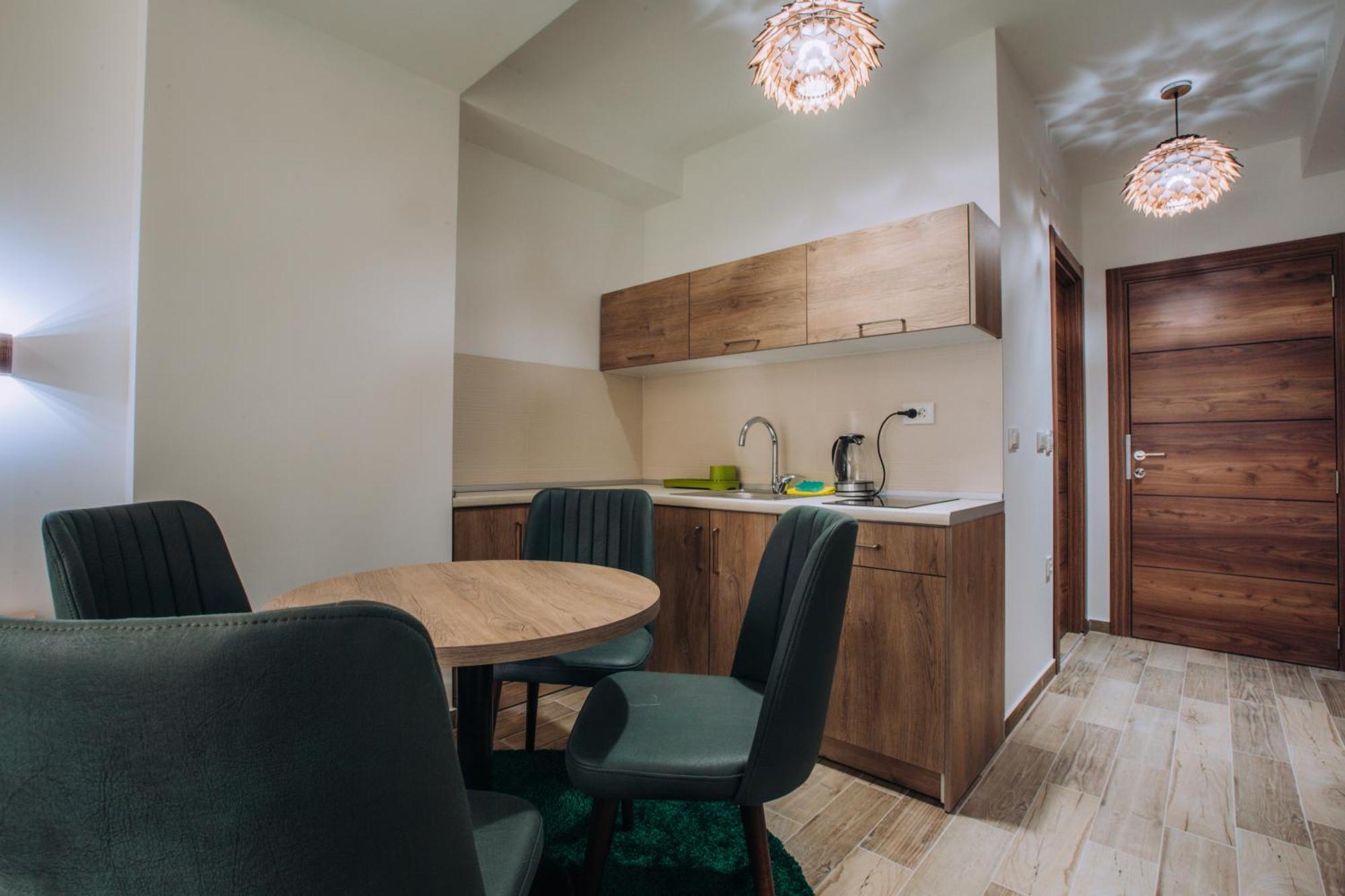 White Blue Ohrid - Luxury Apt, City Center, Private Parking, Balcony, Near Ohrid Lake Dış mekan fotoğraf